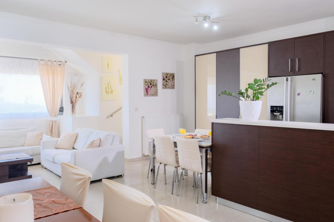 Sunny Hideaway Residence Close To The Nature Argoulidhes Екстер'єр фото