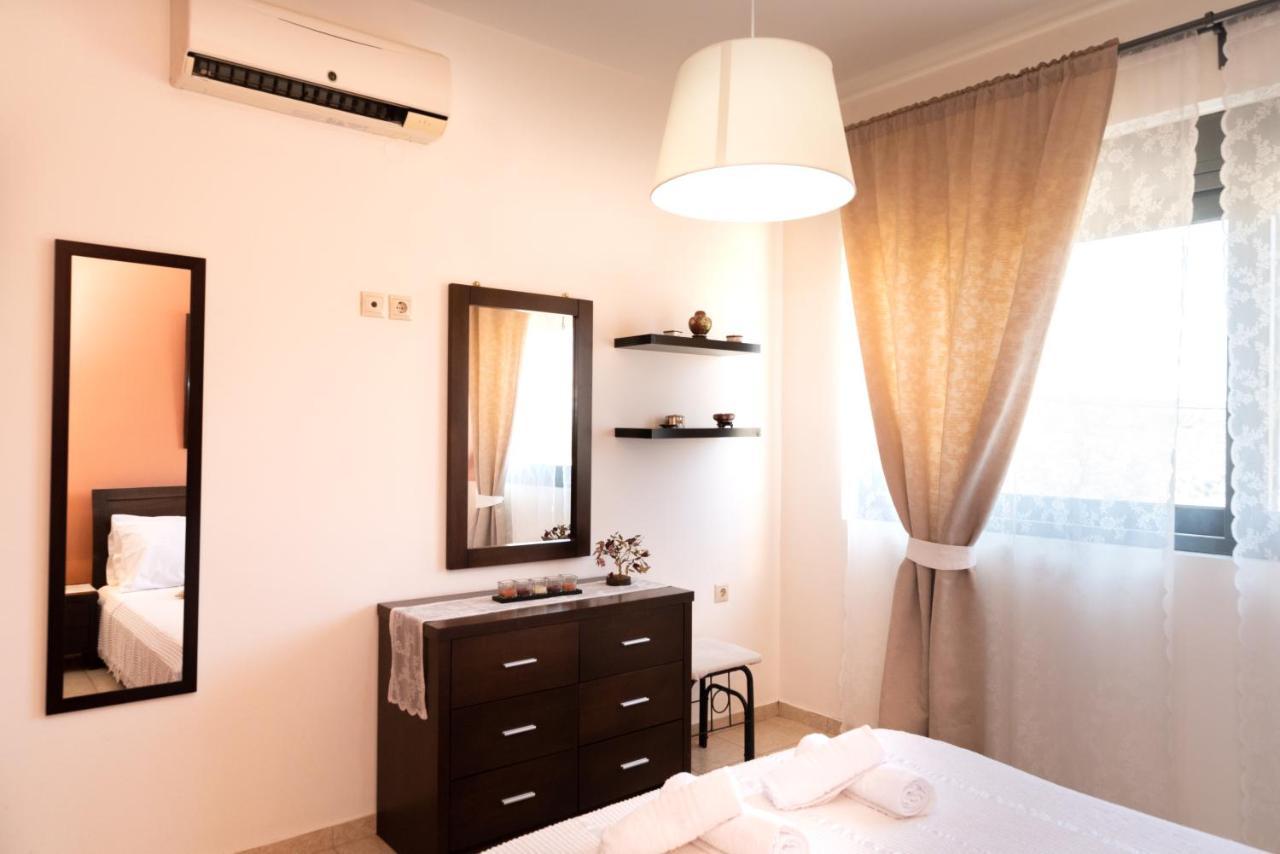 Sunny Hideaway Residence Close To The Nature Argoulidhes Екстер'єр фото